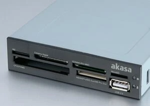 Akasa AK-ICR-07 nagyítás