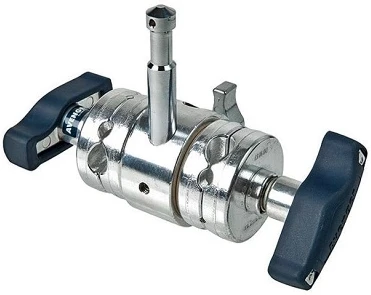 Avenger D220 nagyítás