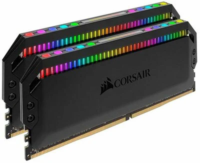 Corsair CMT64GX4M2C3600C18 nagyítás