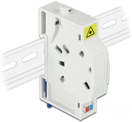 Delock 85922 nagyítás