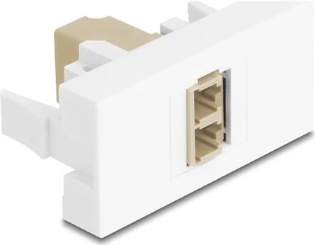 Delock 90840 nagyítás