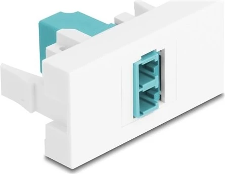 Delock 90845 nagyítás