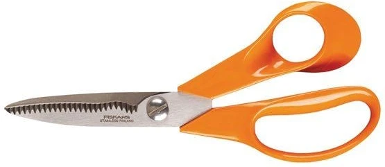 Fiskars 111030 nagyítás