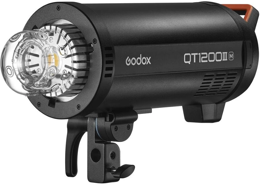 Godox QT1200III M nagyítás