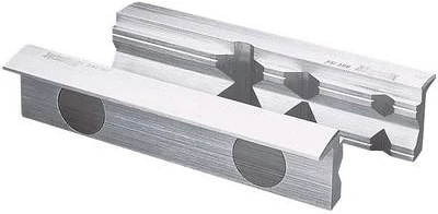 <span itemprop='brand'>Heuer</span> <span itemprop='sku'>108160</span> nagyítás