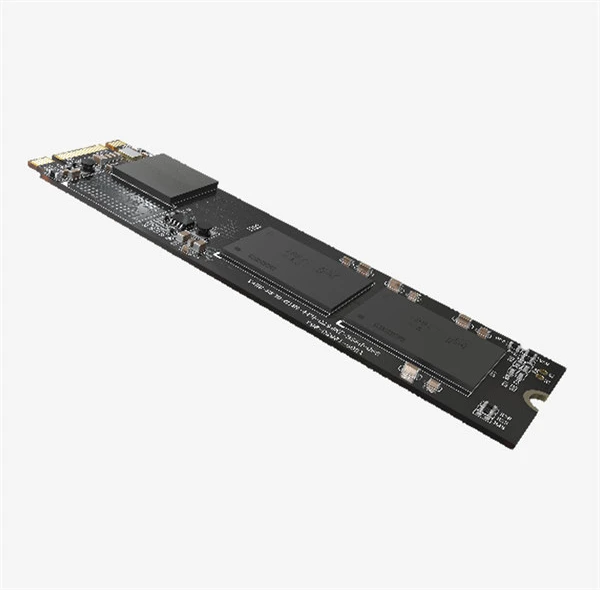 Hiksemi R:560 MB/S, W:510 MB/S nagyítás