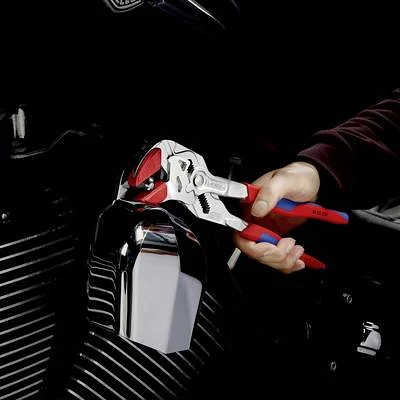 Knipex 86 05 250 nagyítás