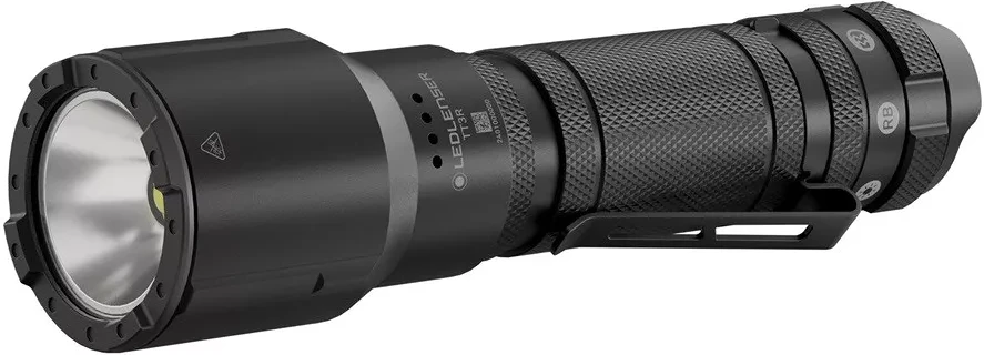 Led lenser 21700 1900 nagyítás