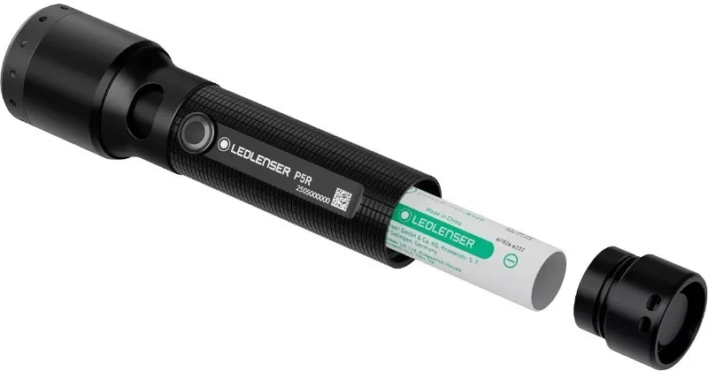 Led lenser 750LM, 280M nagyítás