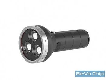 Led lenser MT18 nagyítás