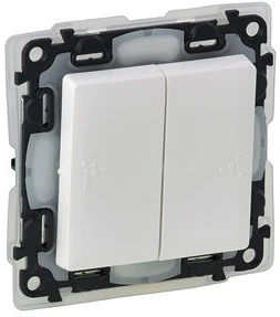 Legrand 752155 nagyítás