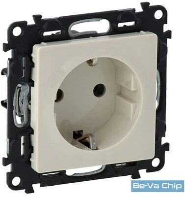 <span itemprop='brand'>Legrand</span> <span itemprop='sku'>753225</span> nagyítás