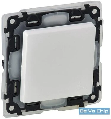 Legrand 764502 nagyítás