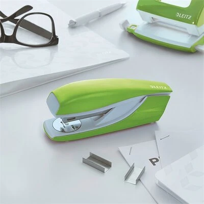 <span itemprop='brand'>Leitz</span> <span itemprop='sku'>55021054</span> nagyítás