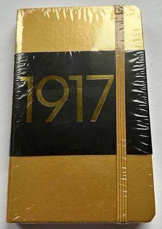Medium LEUCHTTURM1917 nagyítás