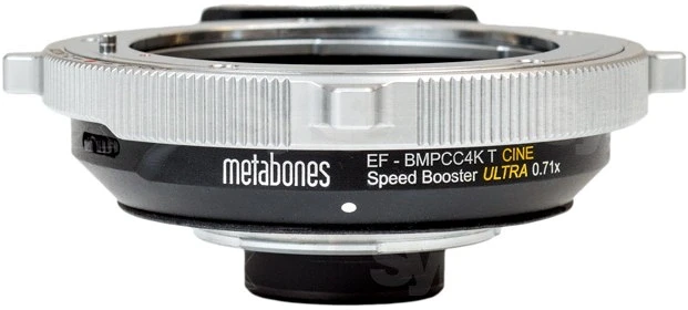 Metabones MB_SPEF-M43-BTA nagyítás