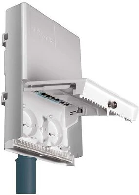 Mikrotik CSS610-1GI-7R-2S+O nagyítás