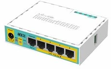 Mikrotik RB750UPR2 nagyítás