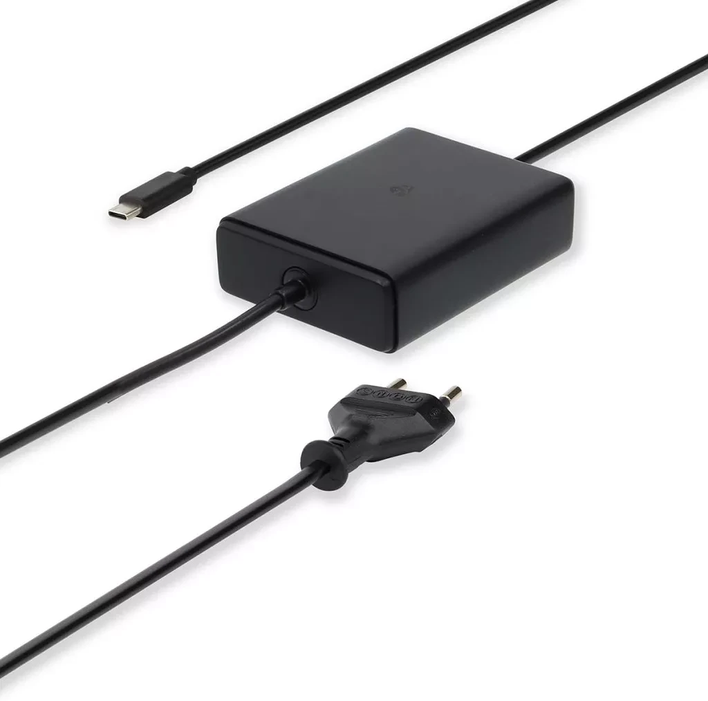 Nedis GAN | 45 W | 5 / 9 / 12 / 15 / 20 V DC | 2.25 / 2.33 / 2.92 / 3.0 A nagyítás