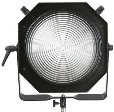 Profoto 100706 nagyítás