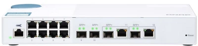 Qnap QSW-M408-2C nagyítás