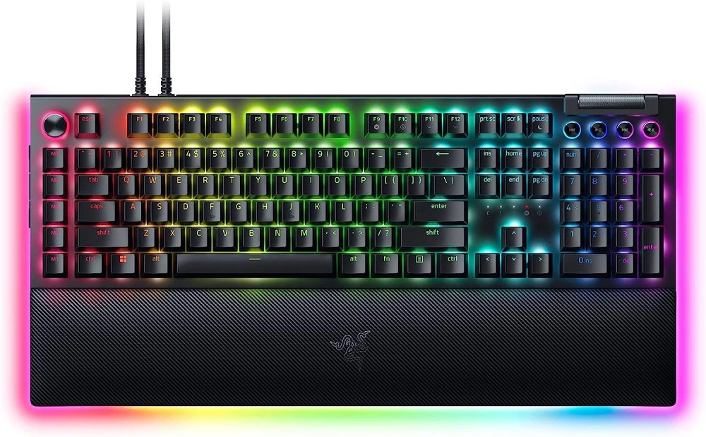 Razer RZ03-04681800-R3M1 nagyítás