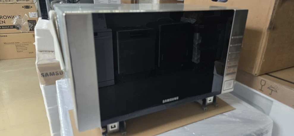 Samsung FG87SST/B nagyítás