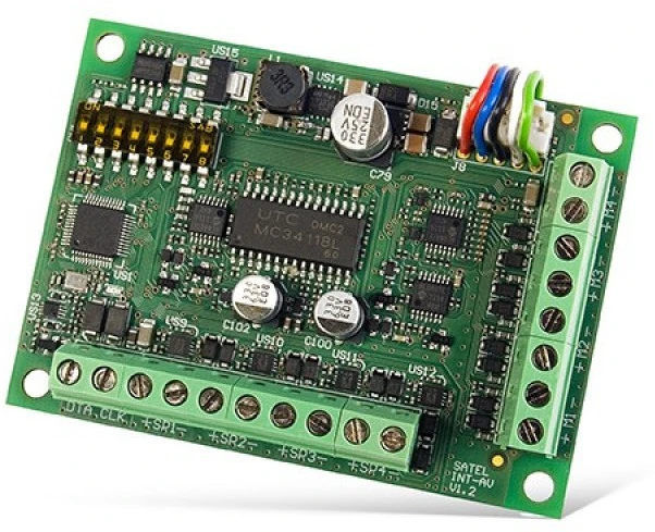 Satel INT-AV nagyítás