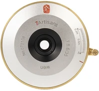 7artisans SEVLEF003 35mm f/5.6 pancake manuális objektív ezüst (leica m) full frame kép