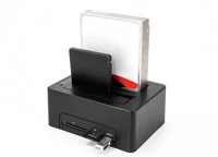 Delock 64183 Usb kettős dokkoló állomás 2 x sata hdd / ssd számára klónozási funkcióval és kártyaolvasóval + további usb port kép