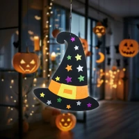Family 56555B Halloween-i dekoráció - boszorkánykalap - akasztható - filc - 38 x 33 cm () kép