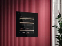 Fekete AWCD280B6B BEÉPÍTHETŐ Aeg awcd280b6b beépíthető borhűtő 60cm 26 palack kép