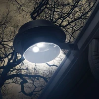 Fekete GL11445BK Napelemes kerítés lámpa - ereszcsatorna világítás - kép