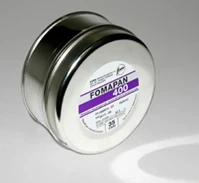 Foma FOM11539 Pan 400 35 mm fekete-fehér negatív kisfilm (30,5m tekercsben) kép