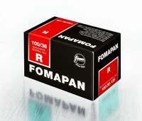 Foma FOM11813 Pan r 100 fordítós 135-36 fekete-fehér kisfilm kép