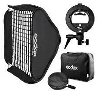 Godox SFGV8080 S-type bracket bowens + softbox 80x80cm + grid kép