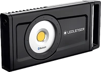 Led lenser 3.7V 4500 if8r tölthető fémvázas fényvető 3x21700 akkumulátor pakk  lumen kép