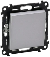 Legrand 752306 Valena life 10 ax alumínium váltókapcsoló kép