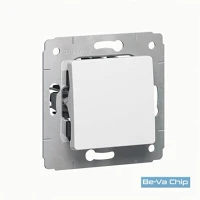Legrand 773601 Cariva fehér egypólusú kapcsoló kép