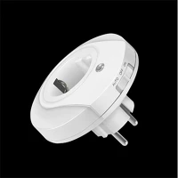 Logilink LED012 led éjszakai lámpa áteresztő csatlakozóval és alkonyérzékelővel kép