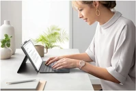 Logitech 920-012833 Combo touch for ipad pro 13inch m4 graphite (us) kép