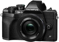 Olympus OLYNHM108 Om-system e-m10iv 1442ez fekete/fekete milc fényképezőgép kit kép