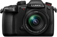 Panasonic dc-gh5m2me Panasonic lumix gh5 mkii + 12-60mm f/3,5-5,6 asph power o.i.s milc fényképezőgép szett