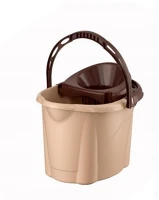 Planet UP601-210 Felmosó vödör 12 literes műanyag kicsavaró kosárral barna kép