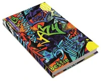 Realsystem COR_NAT531360U Diák zsebkönyv, heti, 2026/2027 tanév, graffiti kép