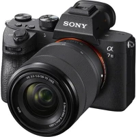 Sony ILCE7M3KB.CEC Alpha 7 iii + fe 28-70mm f/3.5-5.6 oss milc fényképezőgép kit kép