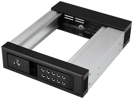 Startech HSB1SATSASBA nagyítás