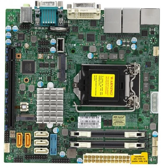 Supermicro X11SSV-Q nagyítás