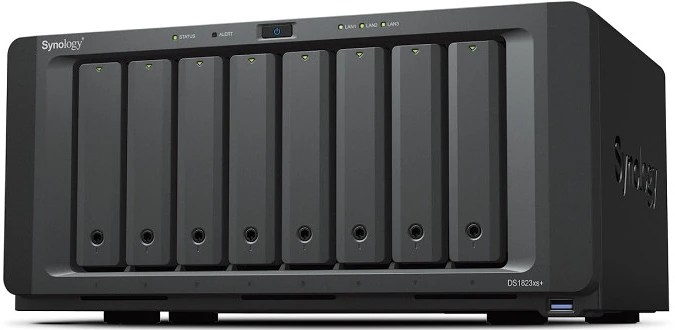 Synology DS1823XS+ nagyítás
