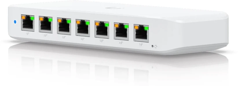 Ubiquiti USW-ULTRA (42W) nagyítás
